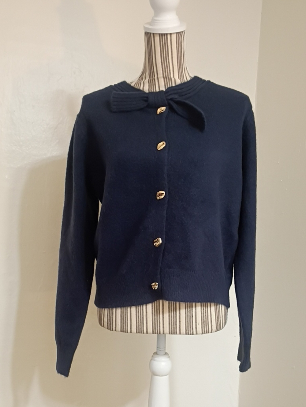 Line And Dot Navy Super Soft Button Front Cardigan Sweater Size L NWT